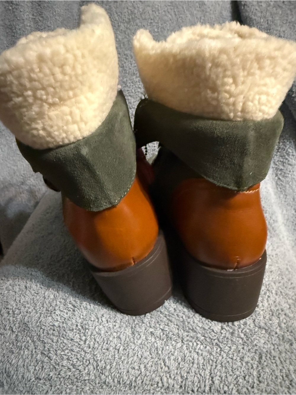 Womens Sketcher Olive Green Faux-Shearling Lace-Up Bootie - Picture 5 of 6
